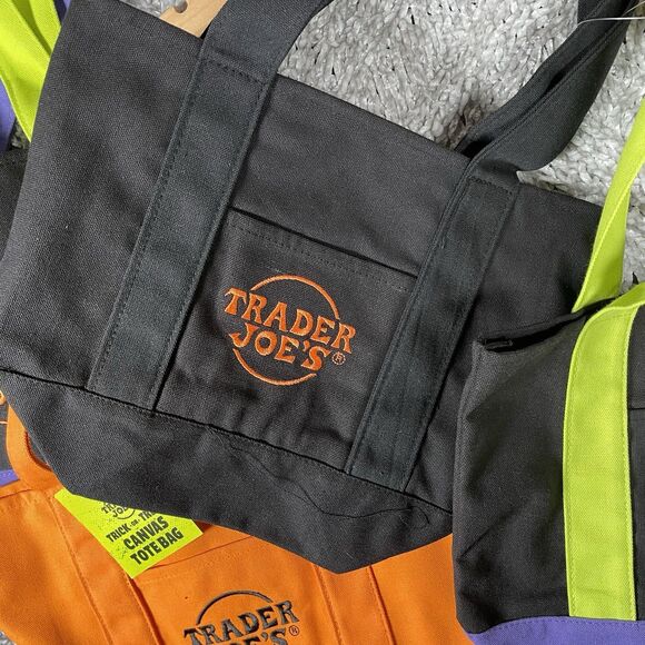 Trader Joe's Trick Or Treat 10 Mini Canvas Tote Bags Halloween Limited Edition - Picture 5 of 5